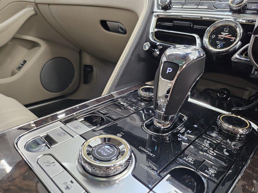 Bentley Flying Spur 4.0A V8