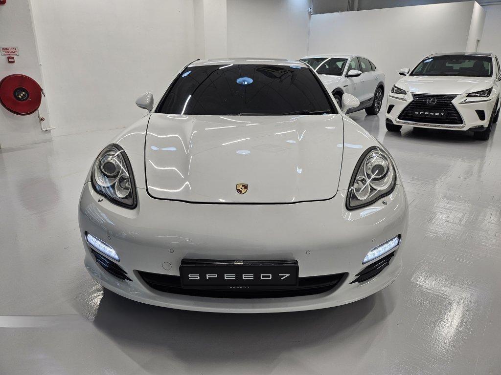 Porsche Panamera 4 3.6A PDK (COE till 03/2033)