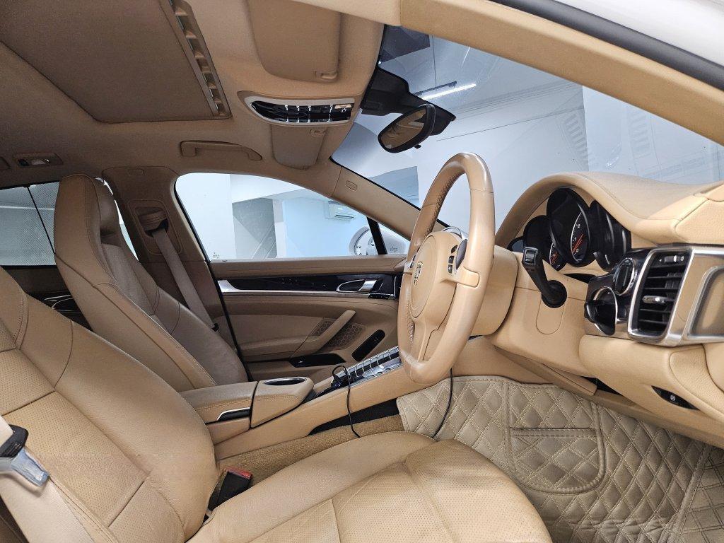 Porsche Panamera 4 3.6A PDK (COE till 03/2033)