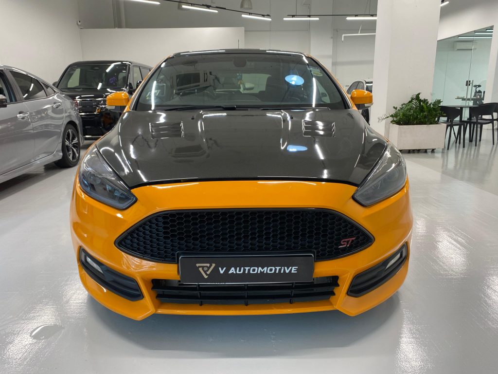 Ford Focus ST 2.0M Sunroof (COE till 08/2034)