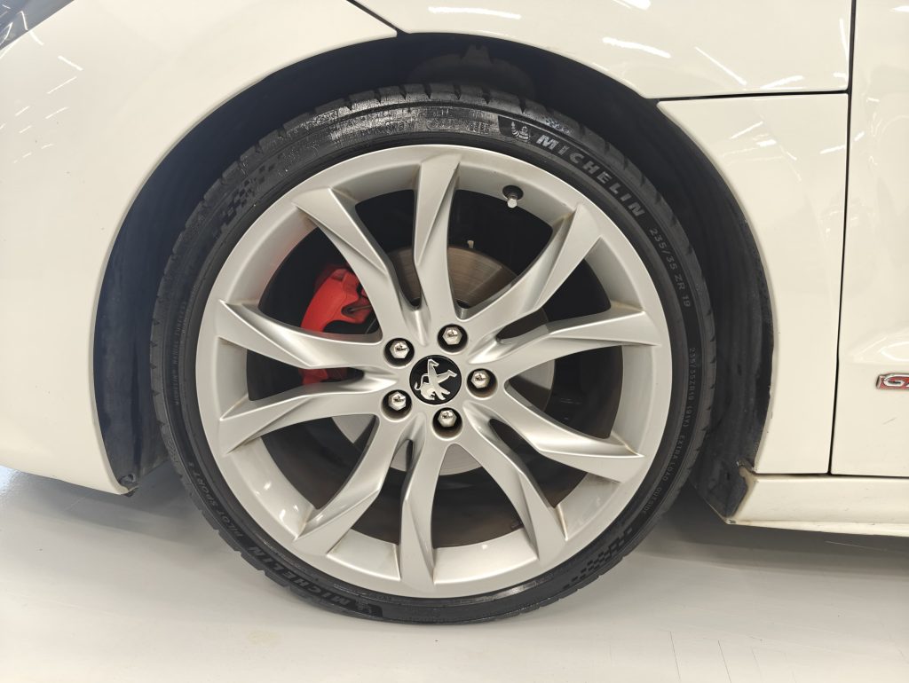 Peugeot RCZ 1.6A Turbo (COE till 04/2032)