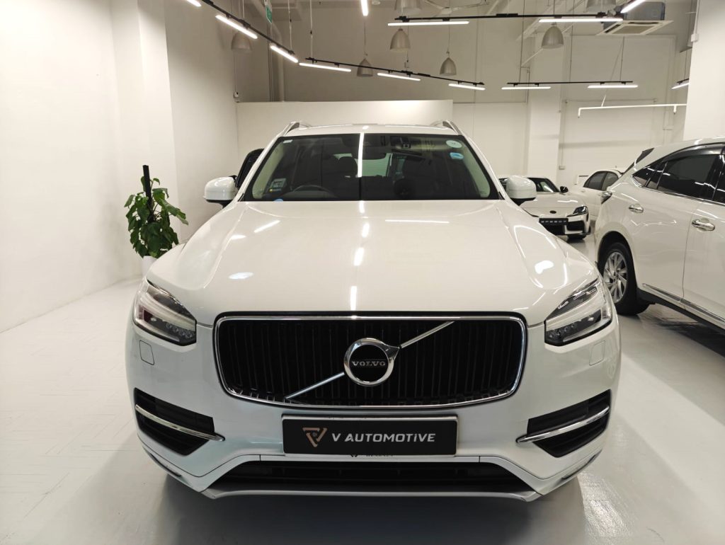 Volvo XC90 T5 Momentum