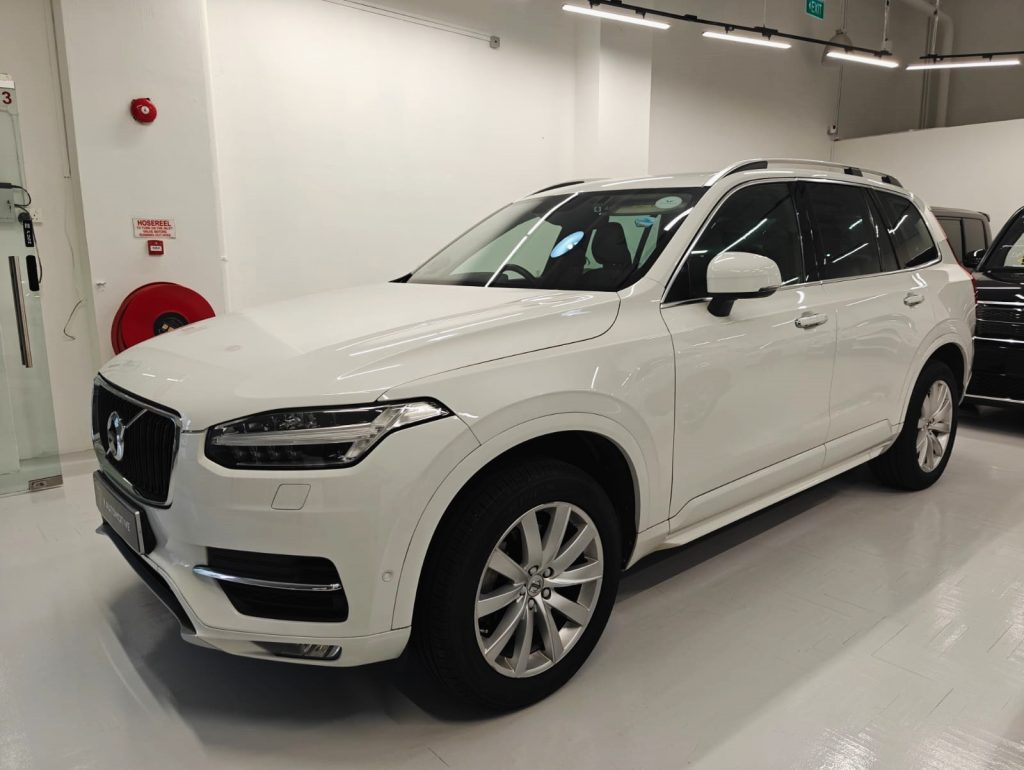 Volvo XC90 T5 Momentum