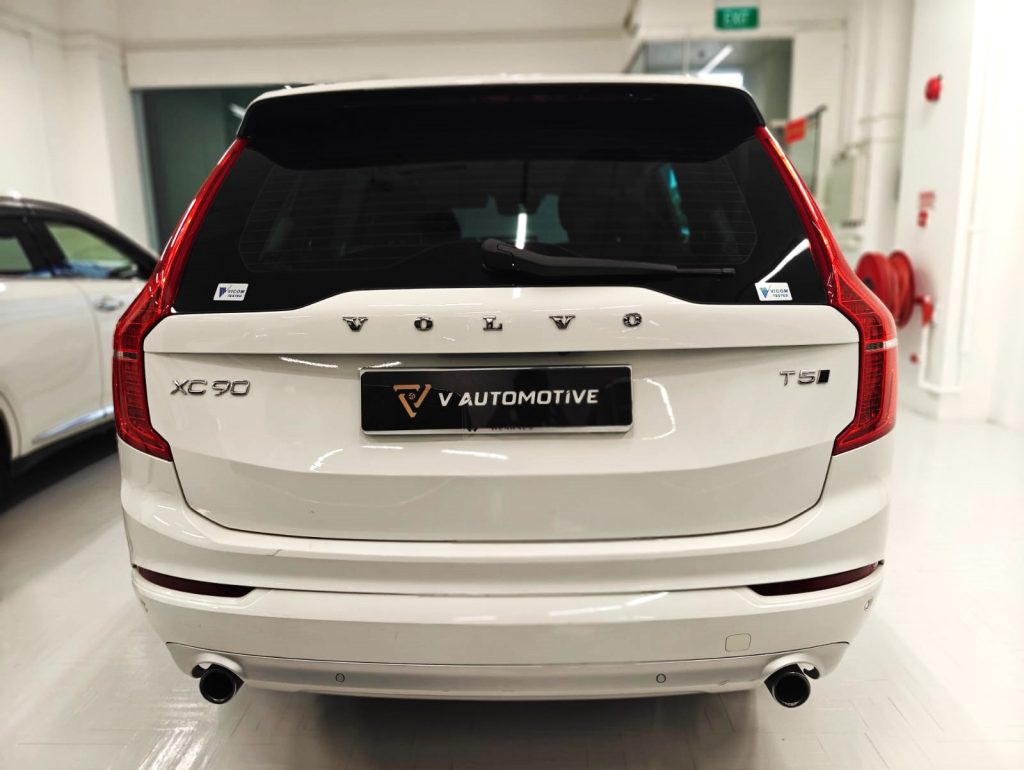 Volvo XC90 T5 Momentum