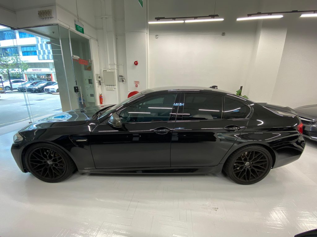 BMW 523i (COE till 11/2030)