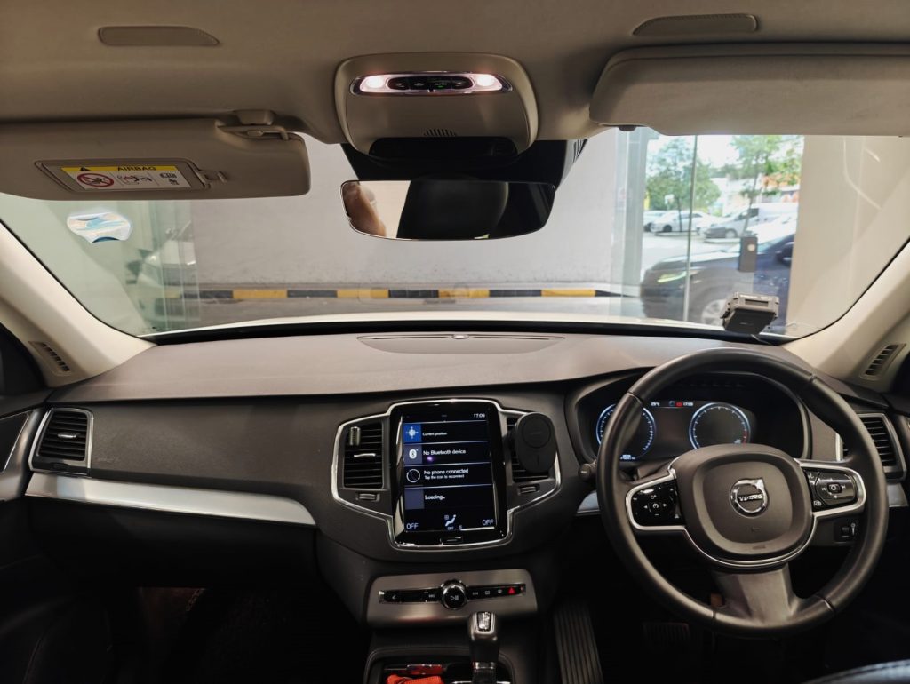 Volvo XC90 T5 Momentum
